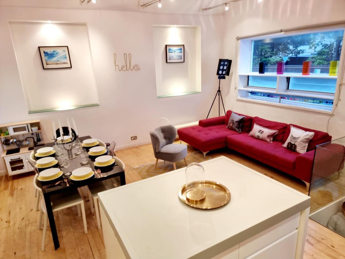 Quirky Seaside Family Cottage Walk To The Waves! Brighton Eksteriør billede
