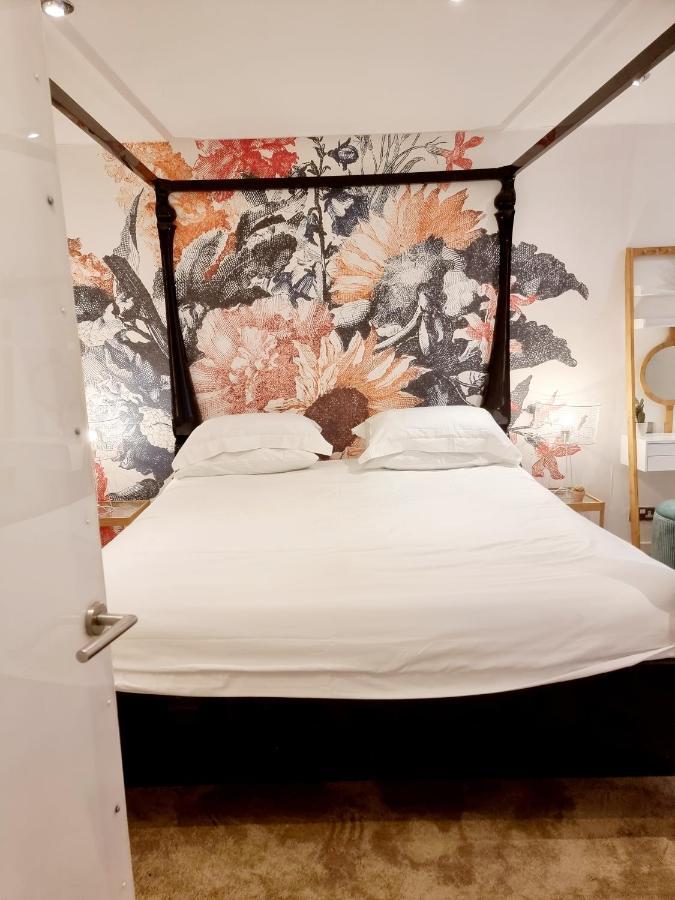 Quirky Seaside Family Cottage Walk To The Waves! Brighton Eksteriør billede